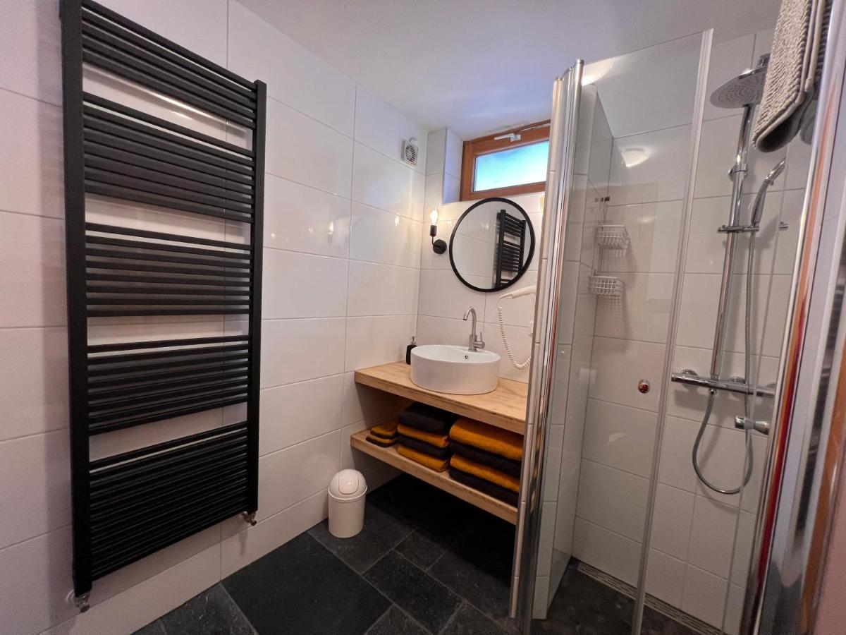 Chalet La Bosch, 7-Persoons Luxe Eigen Woning Met Privetuin 埃尔瓦尔德 外观 照片